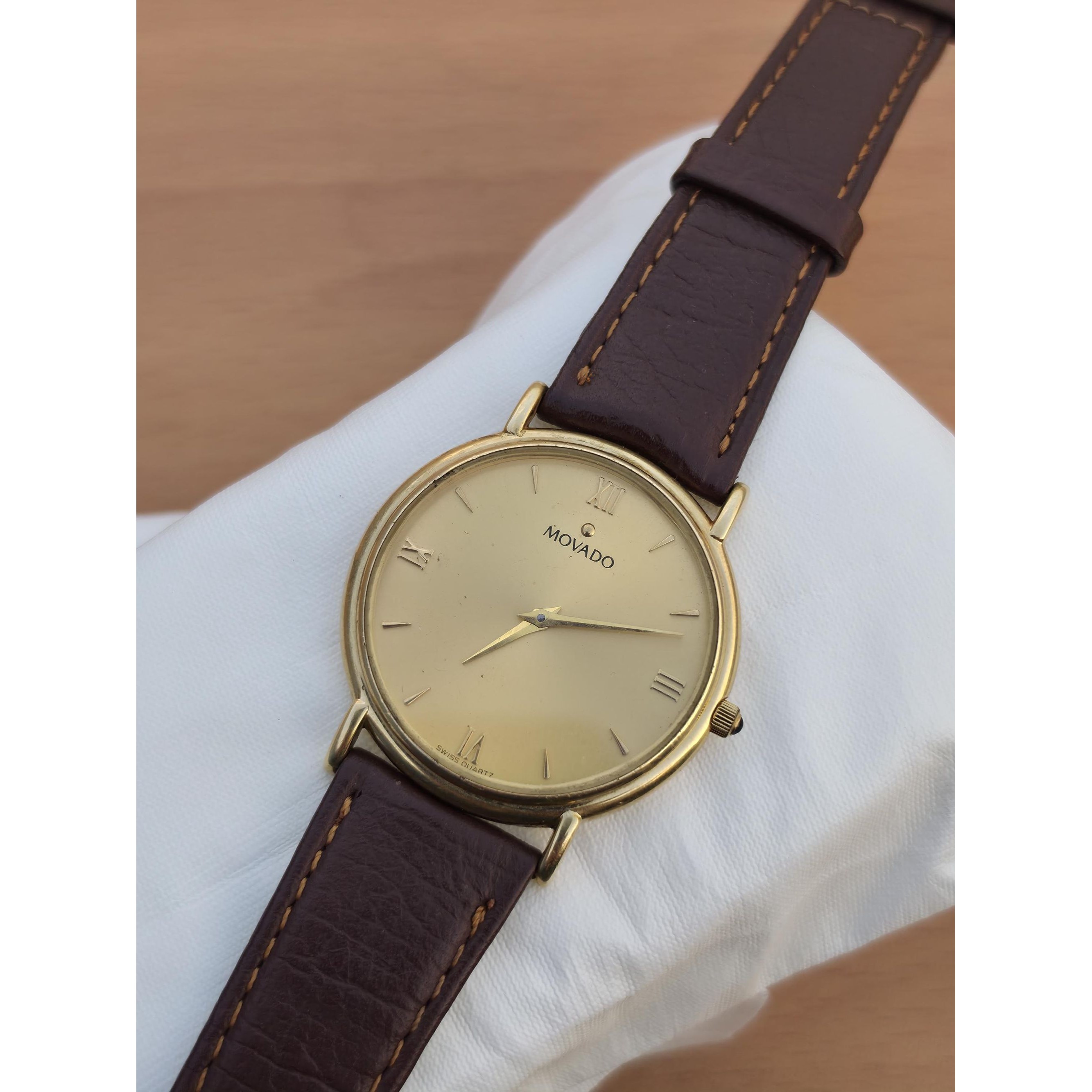 Vintage Movado Museum Watch Gold Champagne Classic Dress Quartz Roman Numeral — image 4 of 8